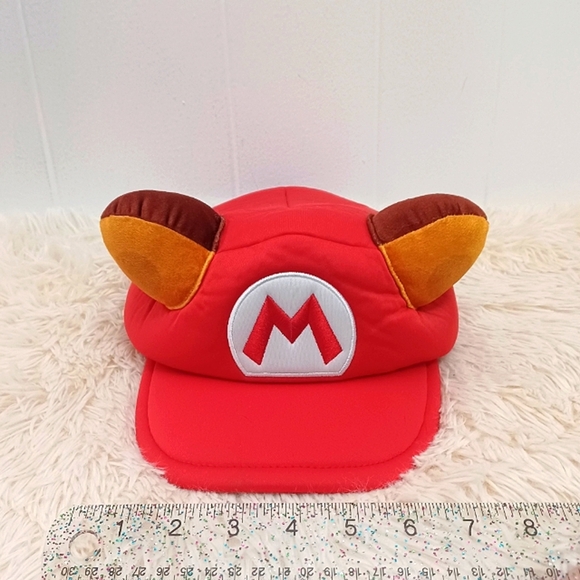 Super Mario Bros Raccoon Hat - Picture 3 of 8